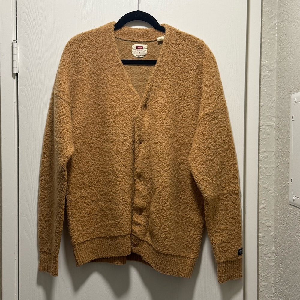 Levi's Men's Brown Wool&Alpaka Cardigan Sweater Fuzzy Medium size in Camel Color